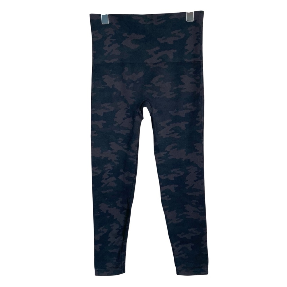 SPANX Look At Me Now Dark Grey Camo Leggings
